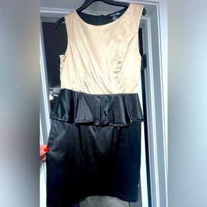 Dress beige and black M